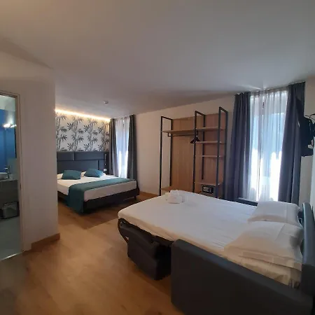 Bike Touring Gardone Riviera&wellness 3* Gardone Riviera