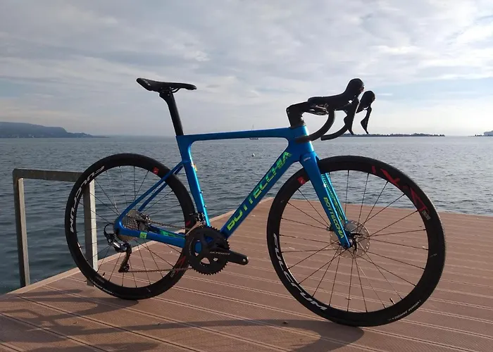 Bike Touring & Wellness גרדונה ריביירה